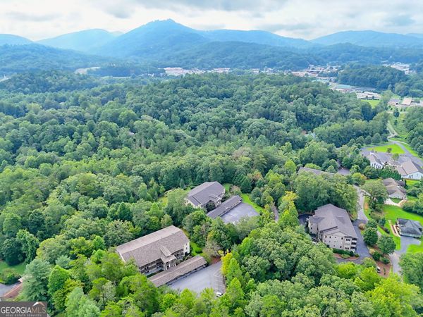 300 Ginger Creek Lane, Unit 203, Clayton, GA 30525