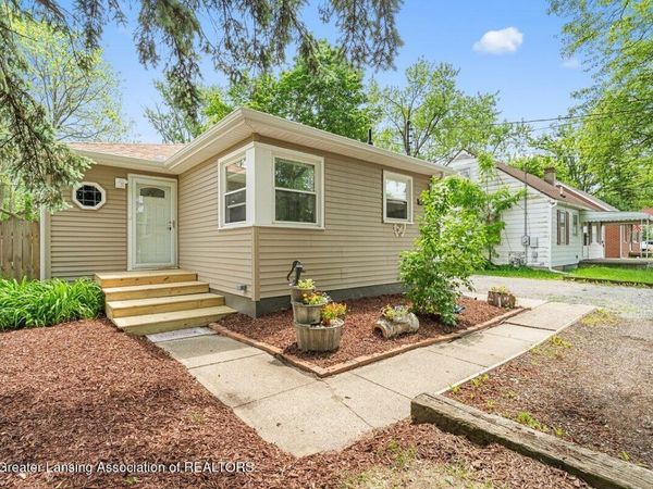 3607 Pleasant Grove , Lansing, MI 48910