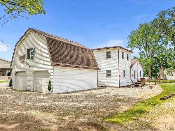 530 Roby Beach Drive, Coldwater Twp, MI 49036