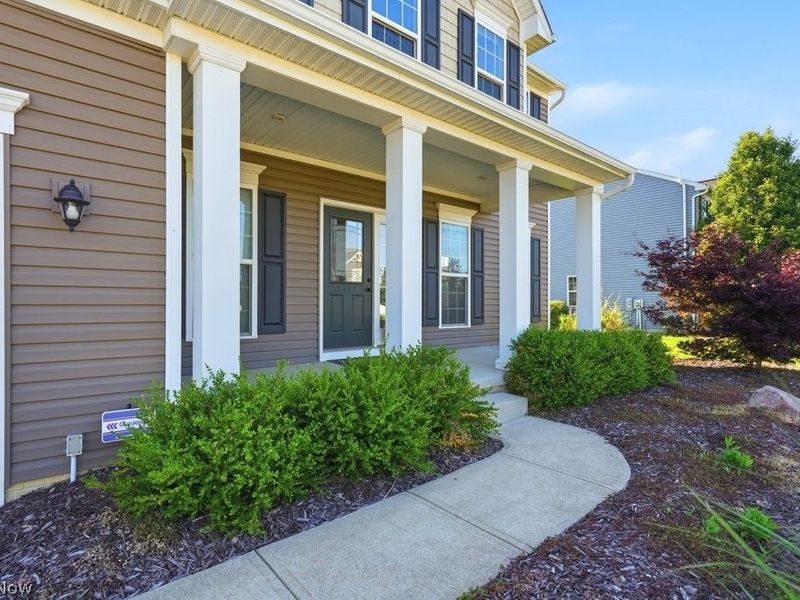 9314 Winfield Lane, North Ridgeville, OH 44039 Photo 4