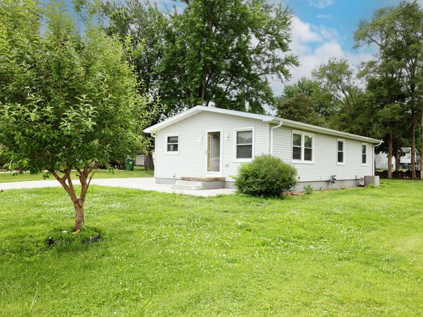 912 College Street, Boone, IA 50036