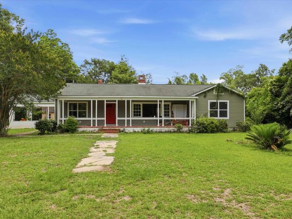 1022 Solomon Dairy Road , Quincy, FL 32351
