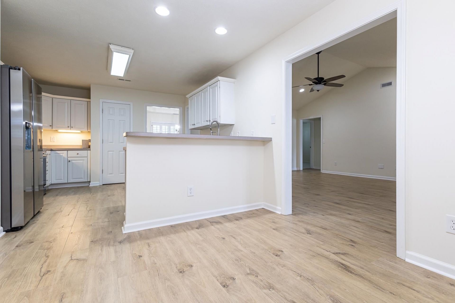 529 Waverly Loop Photo 21