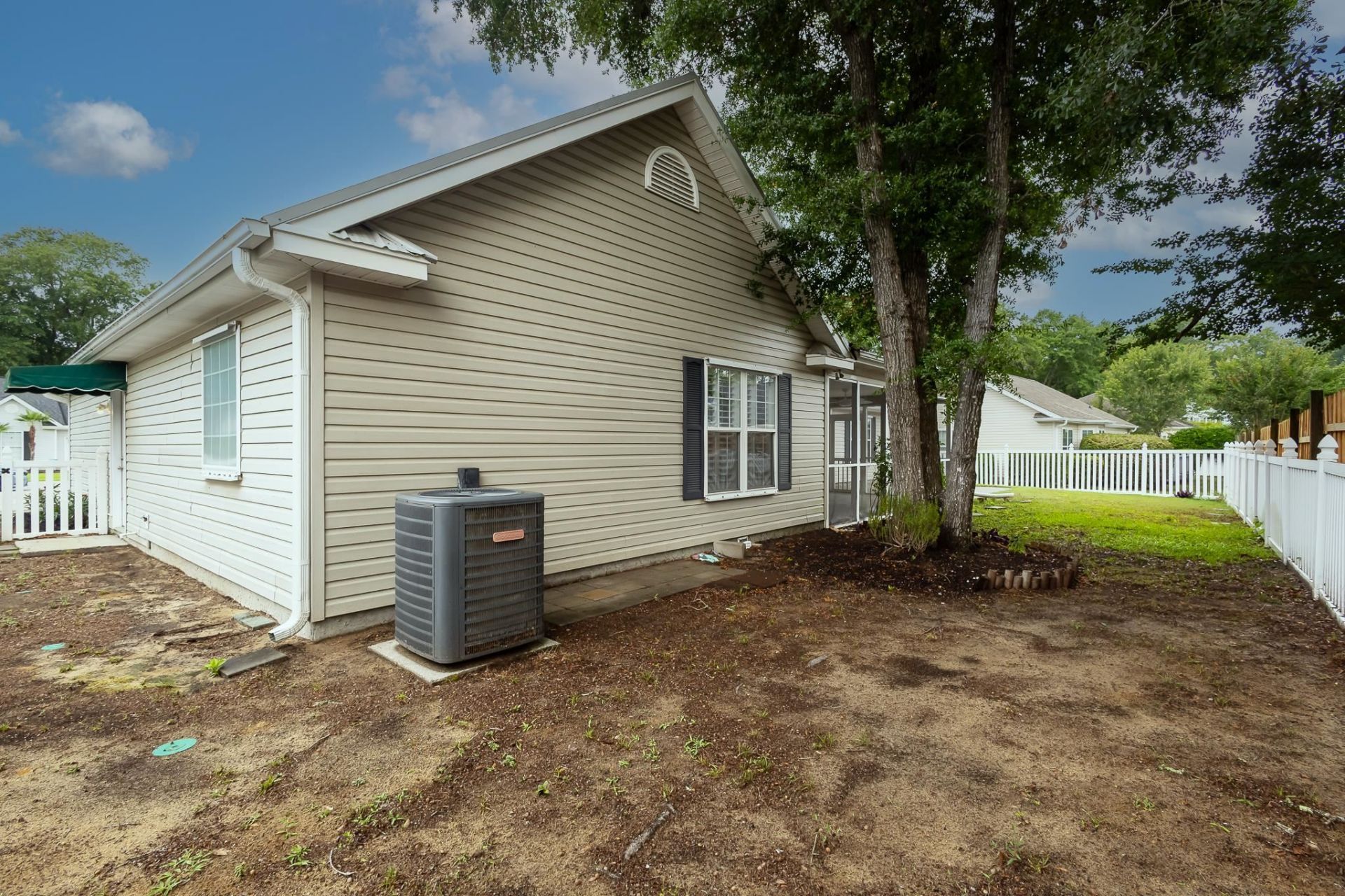 529 Waverly Loop Photo 28