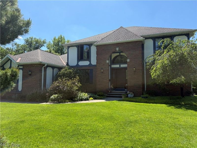 7432 Baldwin Creek Drive , Middleburg Heights, OH 44130 Photo 2