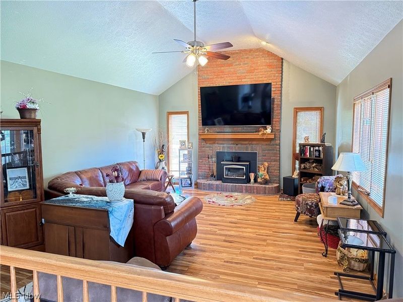 7432 Baldwin Creek Drive, Middleburg Heights, OH 44130 Photo 9