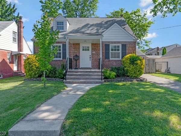 2727 Spruce St, Union, NJ 07083