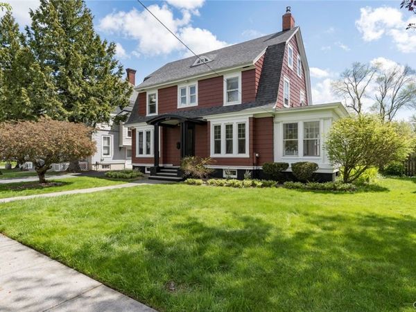207 Flower Avenue W, Watertown, NY 13601
