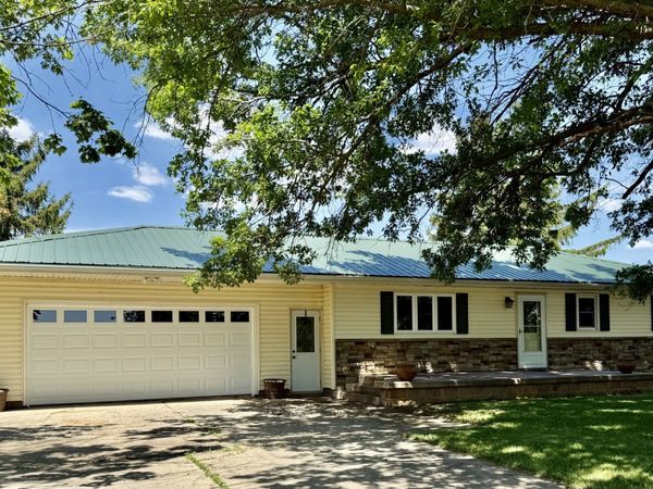 24508 County Highway 28 , Kewanee, IL 61443