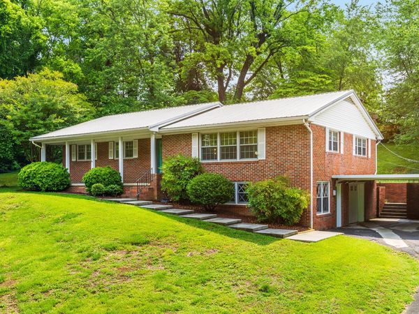2802 Elm Drive NE, Cleveland, TN 37312
