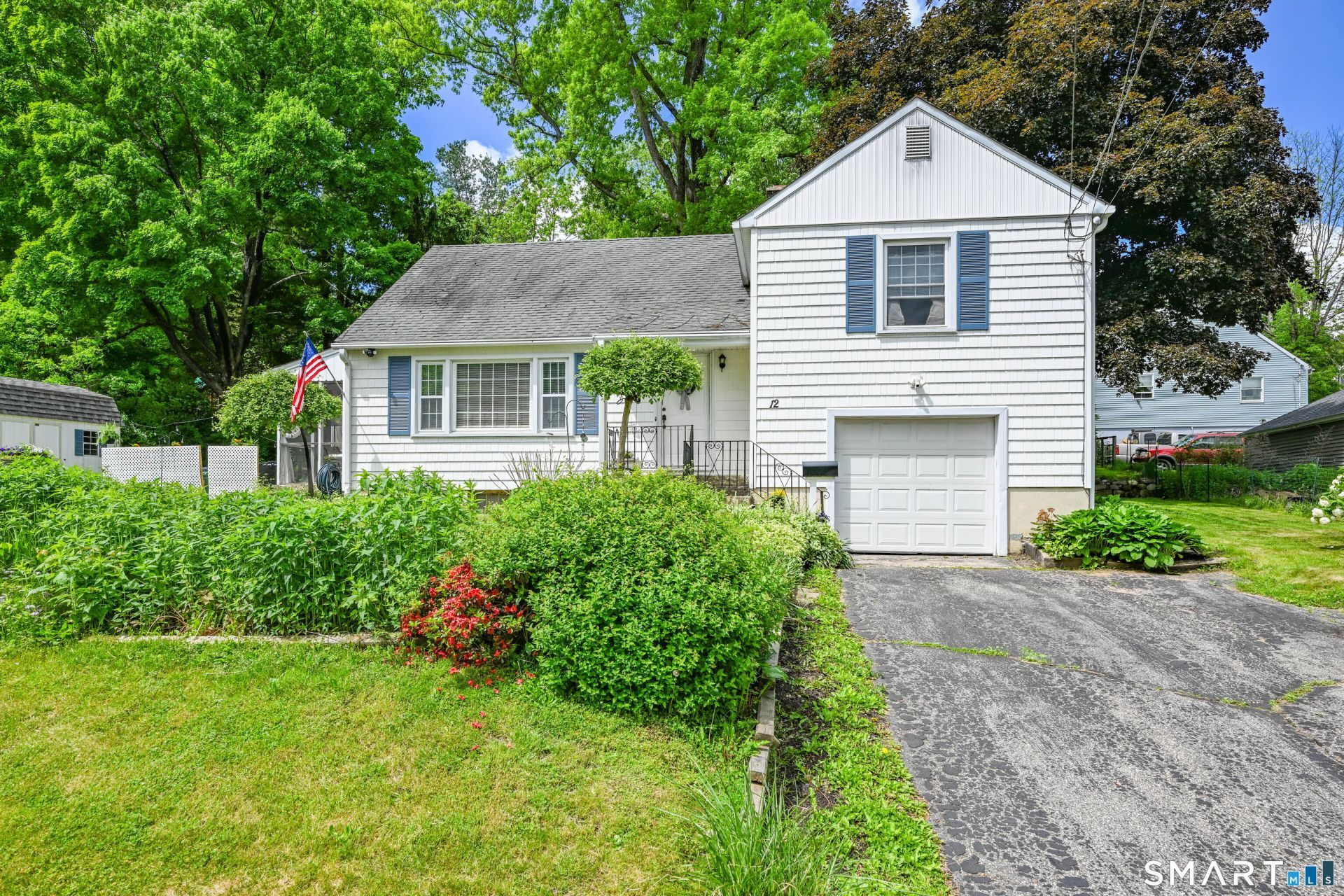 12 Oregon, Torrington, CT 06790 Main Photo
