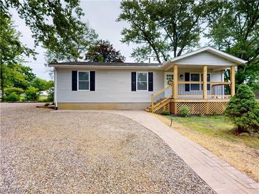 3264 Grenfall Road, Norton, OH 44203