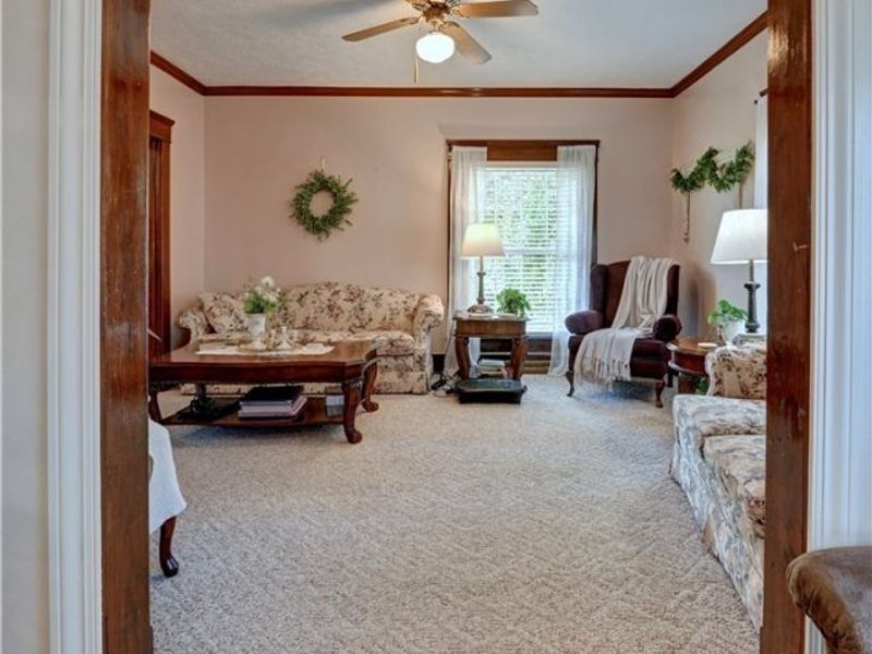 500 S Bodmer Avenue , Strasburg, OH 44680 Photo 12