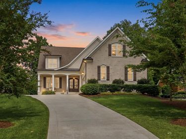 2112 Kipawa Street, Raleigh, NC 27607