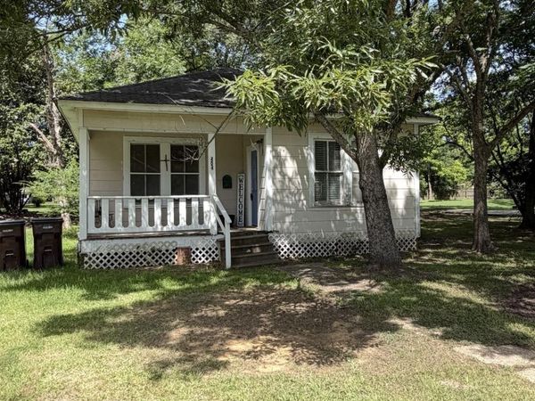 404 Cedar Street, Crossett, AR 71635