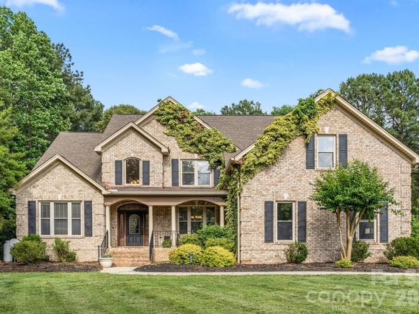 4266 Barbrick Street , Sherrills Ford, NC 28673