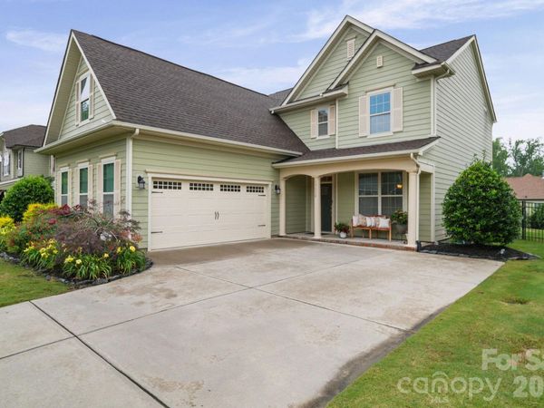 17516 Austins Creek Drive, Charlotte, NC 28278