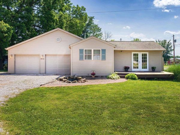 9952 E McKinley Street, Otwell, IN 47564