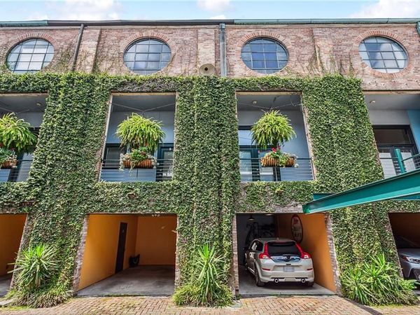 1201 CHARTRES Street , Unit 7, New Orleans, LA 70116