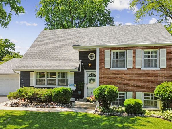 523 W Winchester Road, Chicago Heights, IL 60411