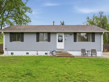 4048 AVENUE E, COUNCIL BLUFFS, IA 51501