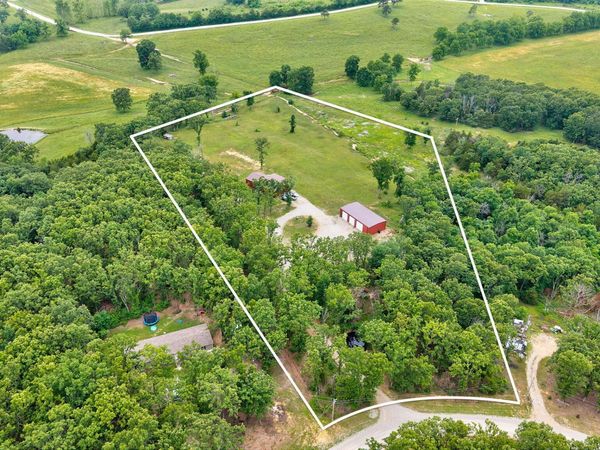 323 Lace , Conway, MO 65632