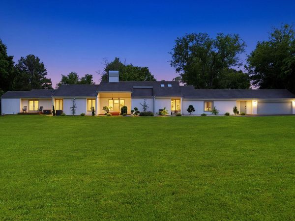 4734 E Farm Road 128 , Springfield, MO 65802