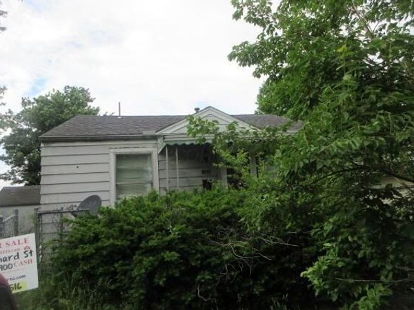 122 W Orchard Street , West Manchester, OH 45382