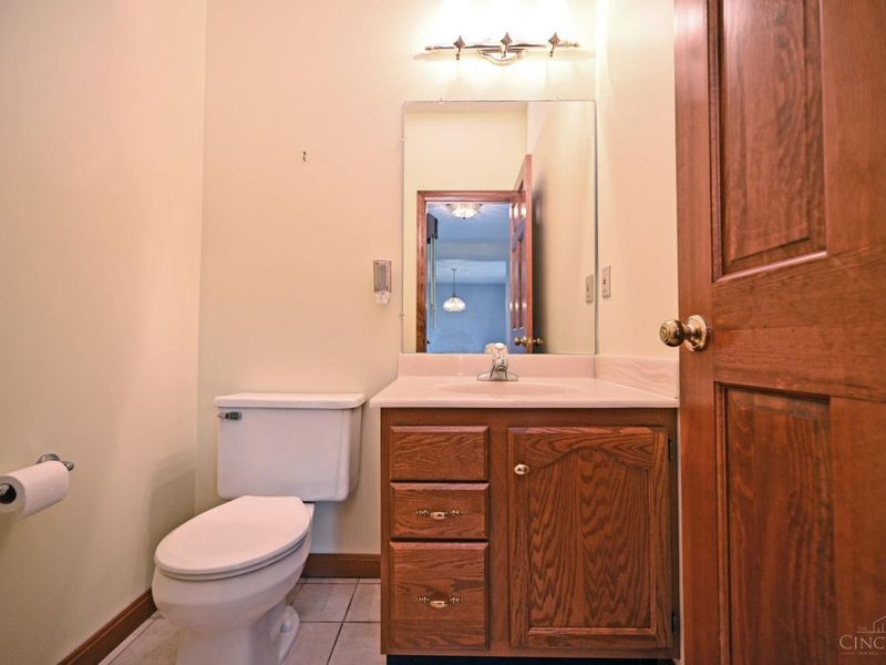 848 Cannes Court, Miami Twp, OH 45140 Photo 10