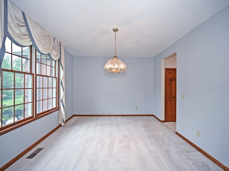 848 Cannes Court, Miami Twp, OH 45140 Photo 11
