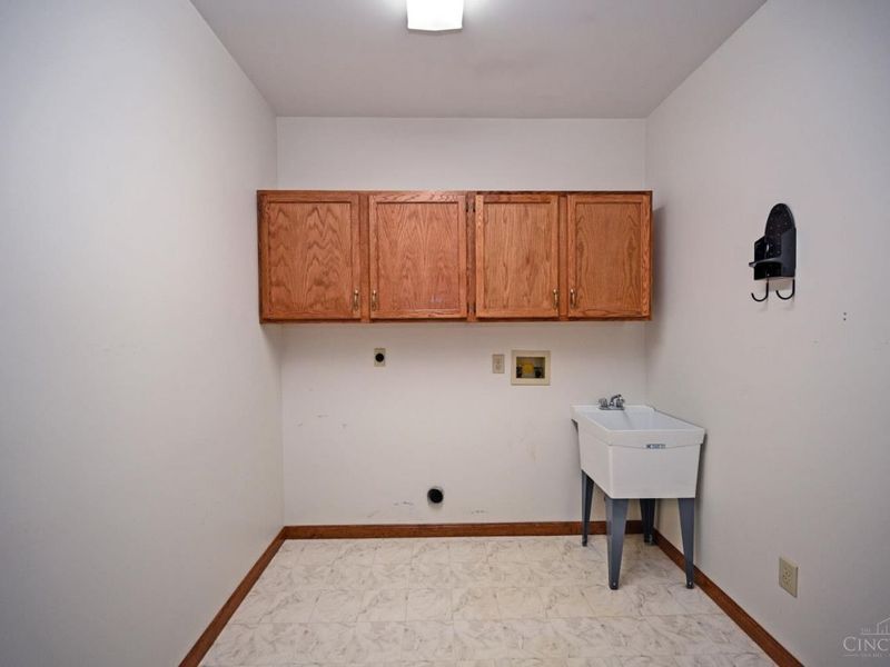 848 Cannes Court, Miami Twp, OH 45140 Photo 27