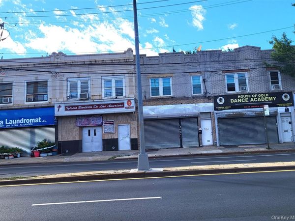 220-13 Jamaica ave , Queens Village, NY 11428