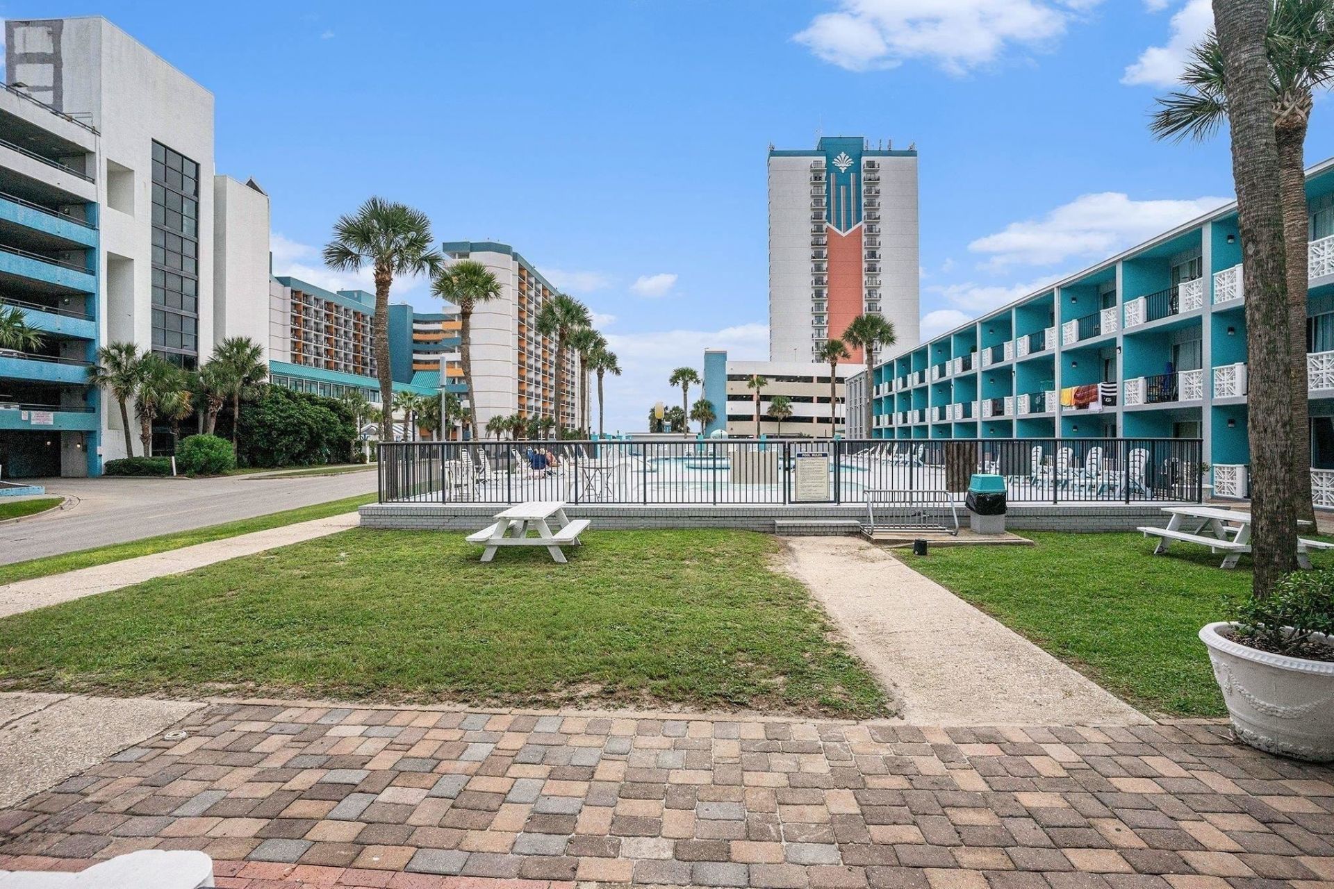 1600 S Ocean Blvd.  Photo 23