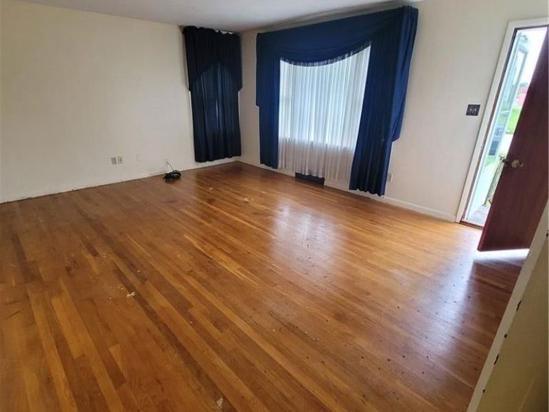 127 E Harrison Street, Lewisburg, OH 45338 Photo 5