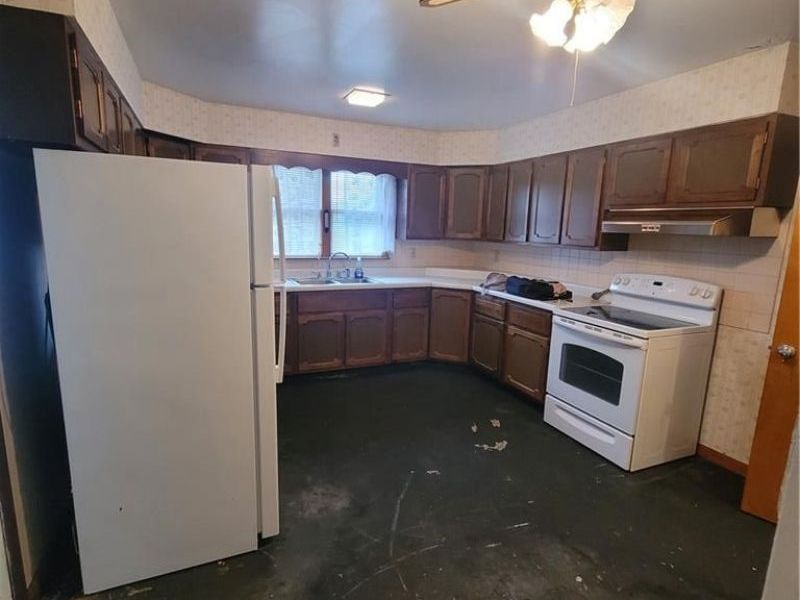 127 E Harrison Street, Lewisburg, OH 45338 Photo 7