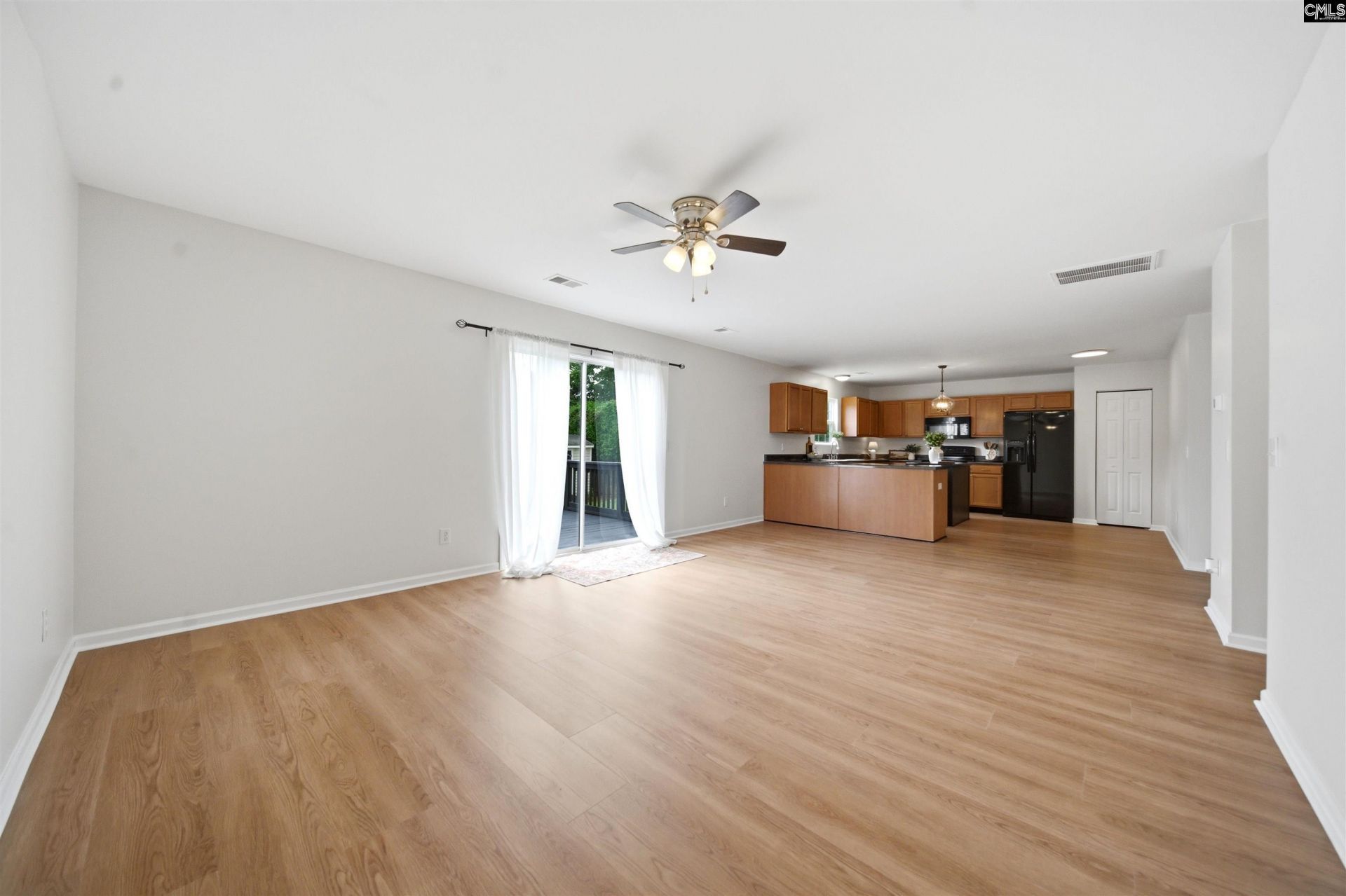 201 Rindle Drive  Photo 12