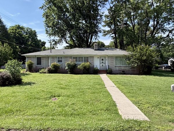 301 Malvin St , Gallatin, TN 37066