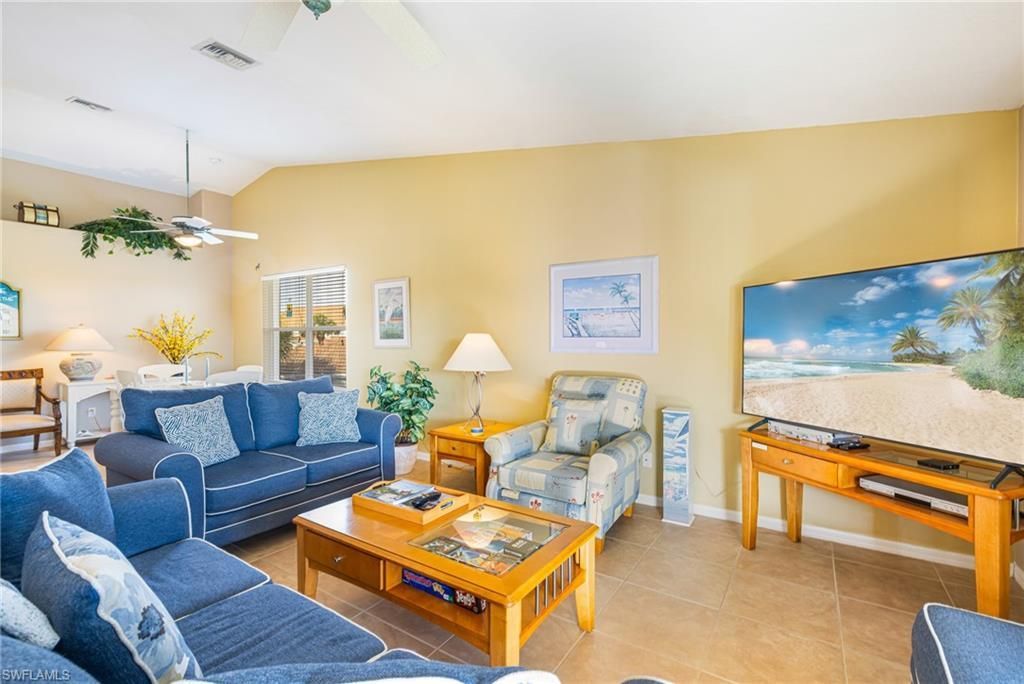 6894 Sterling Greens Ct, Unit 201, Naples, FL 34104 Photo