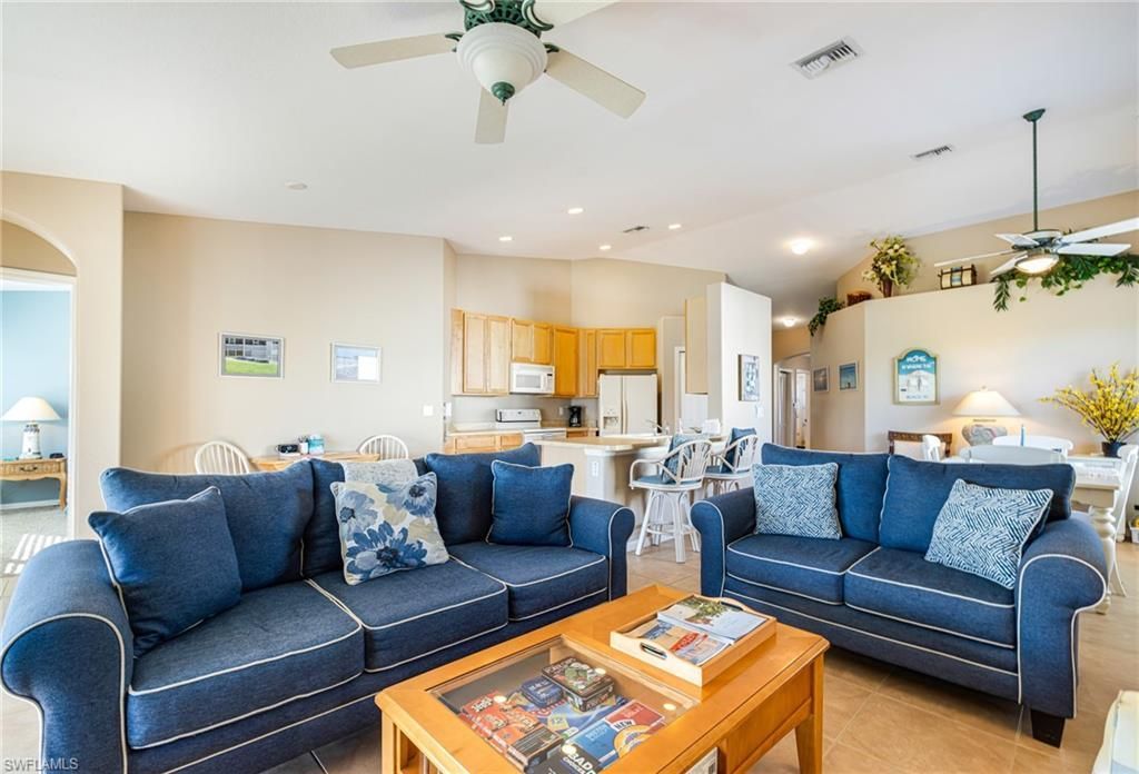 6894 Sterling Greens Ct, Unit 201, Naples, FL 34104 Photo