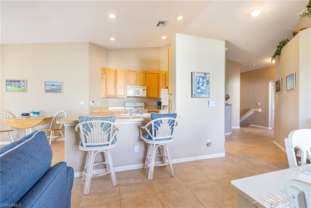 6894 Sterling Greens Ct, Unit 201, Naples, FL 34104 Photo