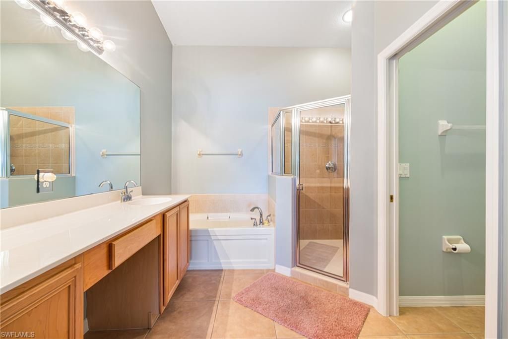 6894 Sterling Greens Ct, Unit 201, Naples, FL 34104 Photo