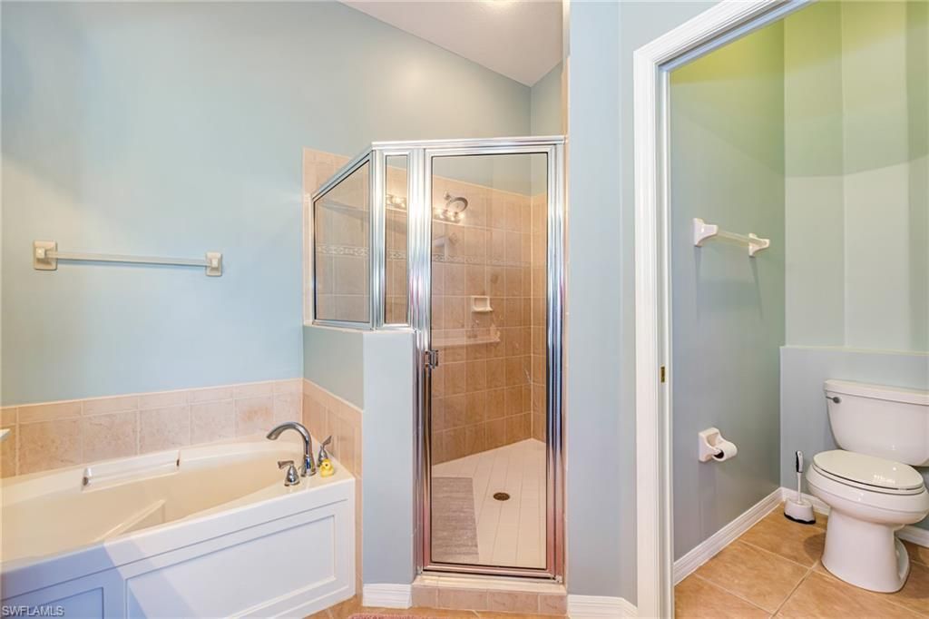 6894 Sterling Greens Ct, Unit 201, Naples, FL 34104 Photo