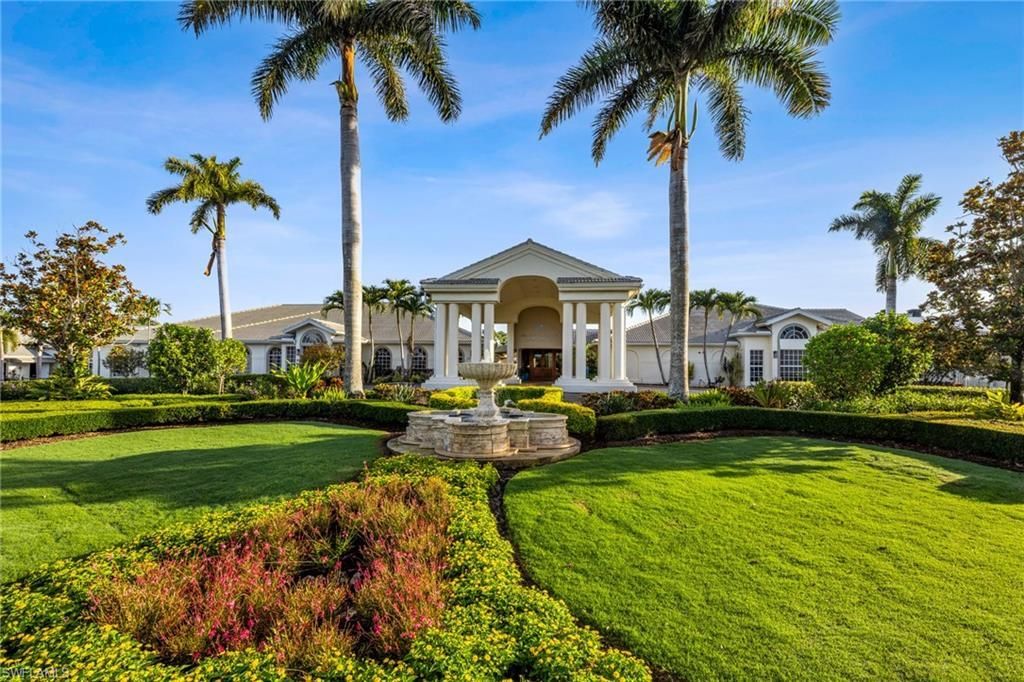 6894 Sterling Greens Ct, Unit 201, Naples, FL 34104 Photo