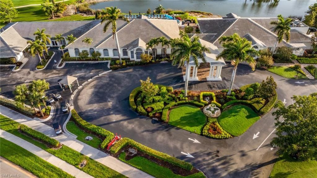 6894 Sterling Greens Ct, Unit 201, Naples, FL 34104 Photo