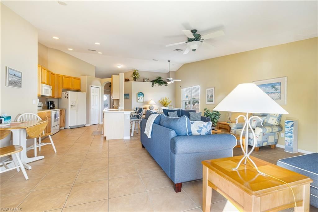 6894 Sterling Greens Ct, Unit 201, Naples, FL 34104 Photo