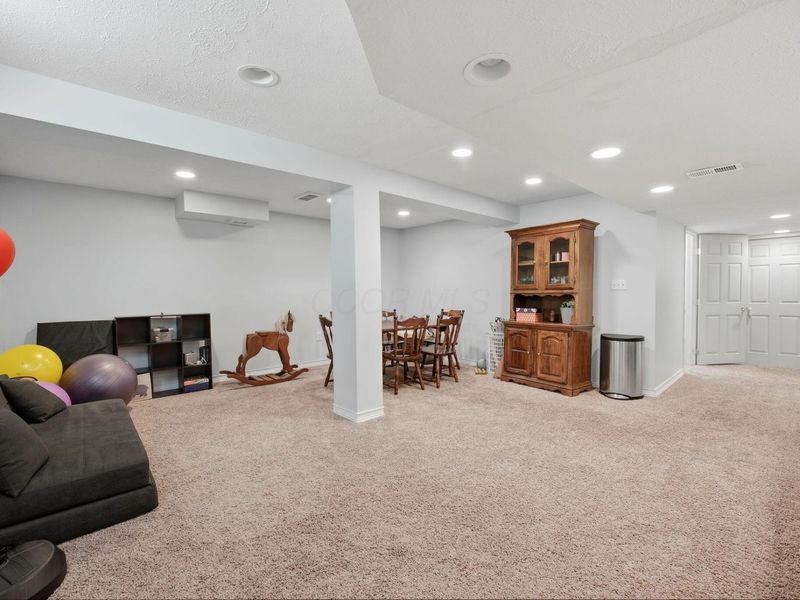 275 Spruce Hill Drive, Columbus, OH 43230 Photo 34