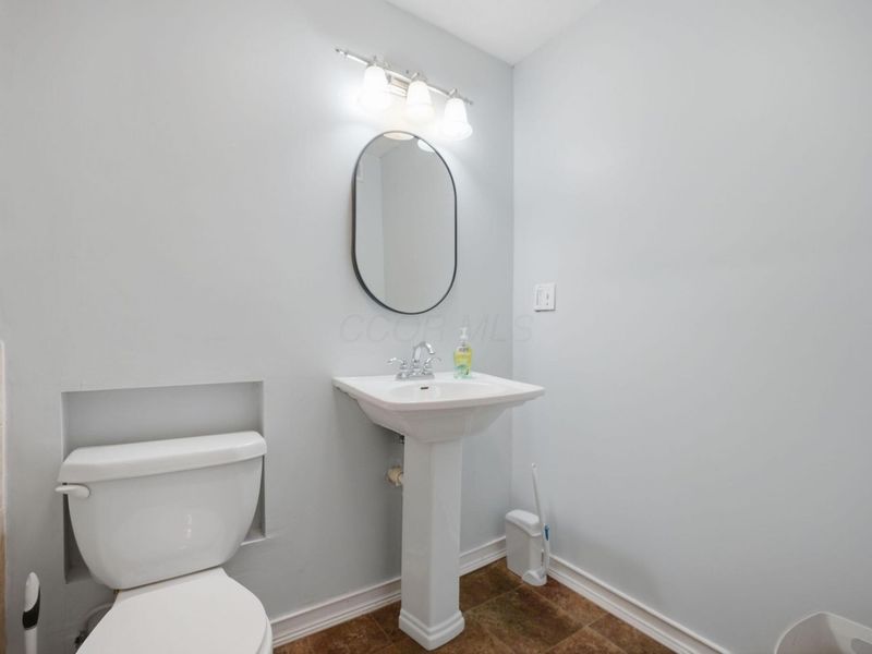 275 Spruce Hill Drive, Columbus, OH 43230 Photo 37