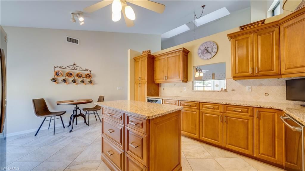 5480 Harbour Castle Dr, Fort Myers, FL 33907 Photo