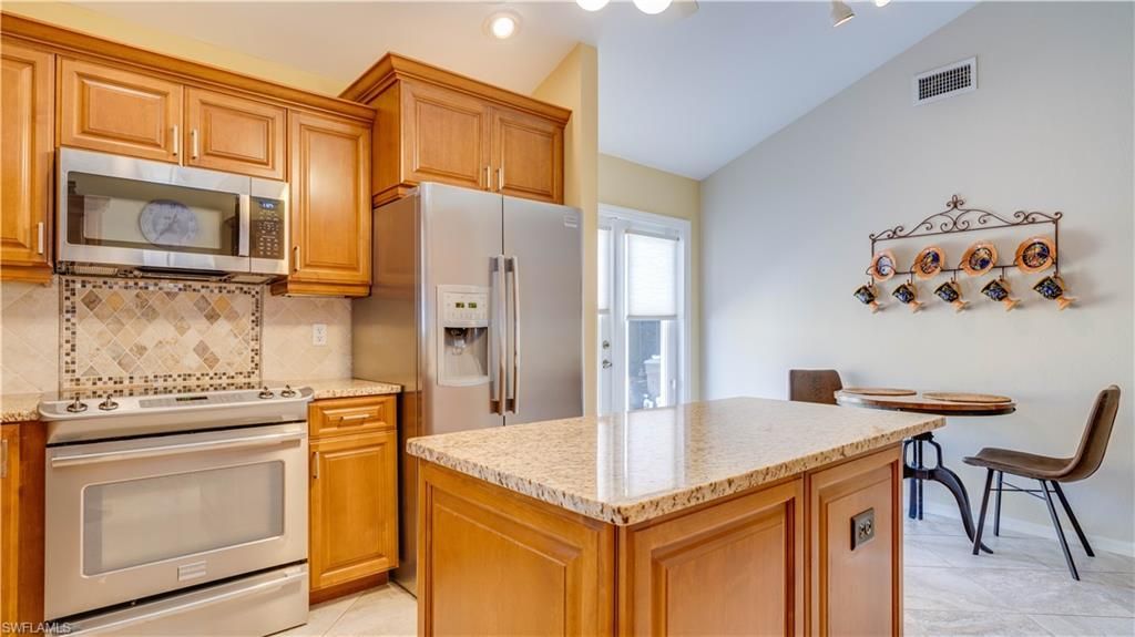 5480 Harbour Castle Dr, Fort Myers, FL 33907 Photo