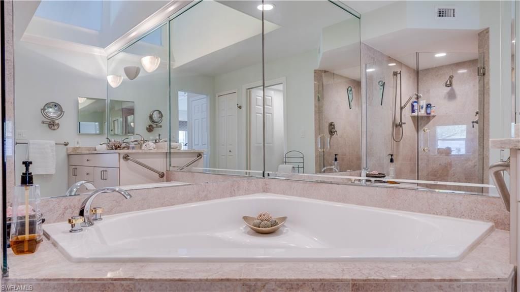5480 Harbour Castle Dr, Fort Myers, FL 33907 Photo